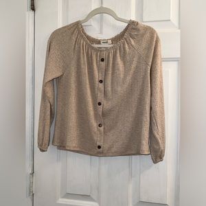 Size small oatmeal beige shirt cropped crop long sleeve top